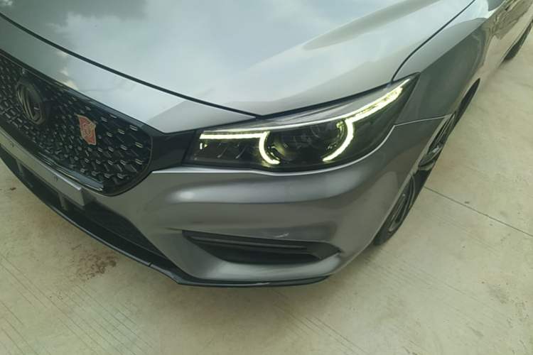 Used MG 6 2019 20T Automatic Trophy Racing Edition + Sporty Rear Exhaust Racing Kit Left Front Headlight