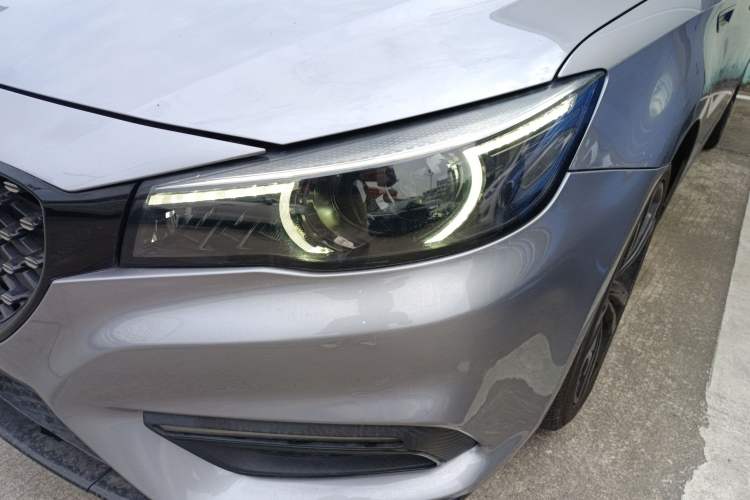 Used MG 6 2019 20T Automatic Trophy Competition Edition + BOSE Luxury Sound System Package Left Front Headlight