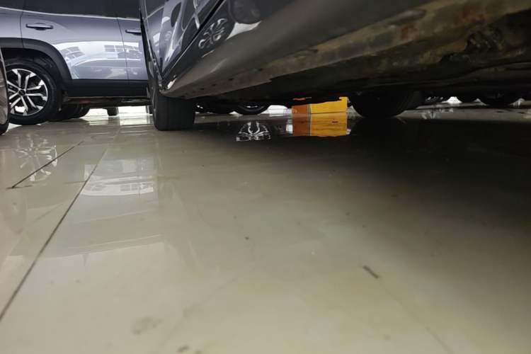 Used MG 6 2019 20T Automatic Starlight Edition Left Side Sill