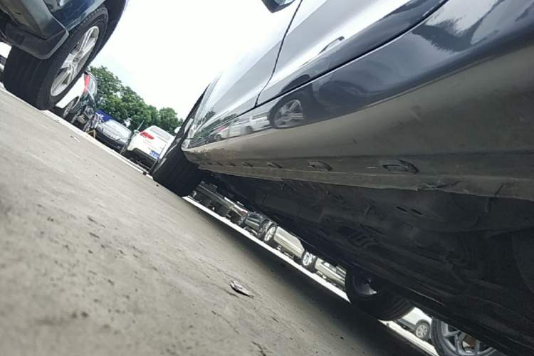 Used MG 6 2019 20T Automatic Starlight Edition Left Side Sill