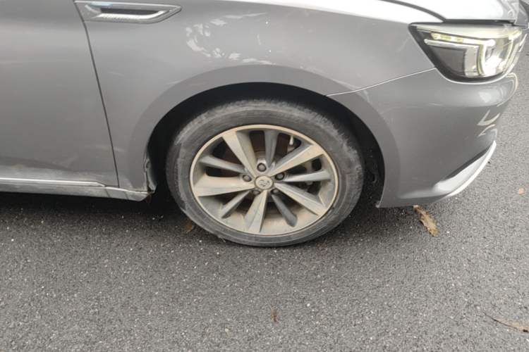 Used MG 6 2019 20T Automatic Sport Edition Right Front Wheel Hub