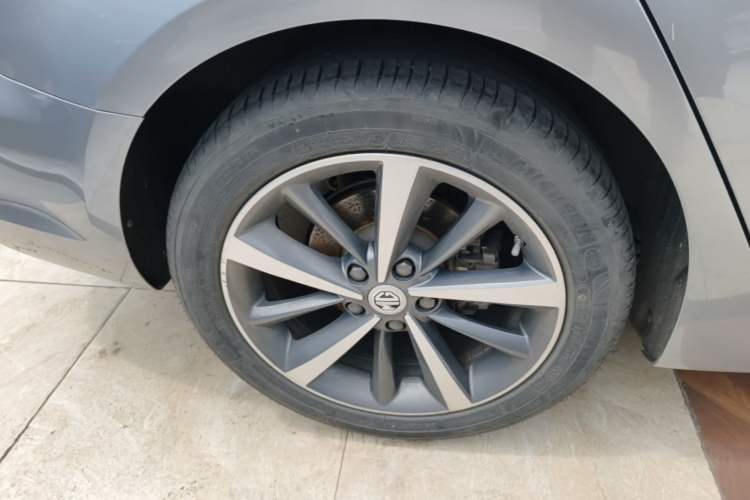 Used MG 6 2019 20T Automatic Sport Edition Right Rear Wheel Hub