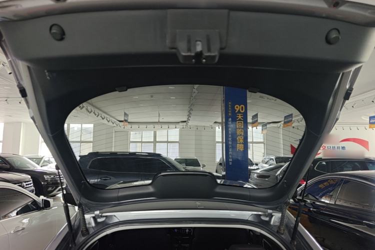 Used MG 6 2019 20T Automatic Starlight Edition Trunk