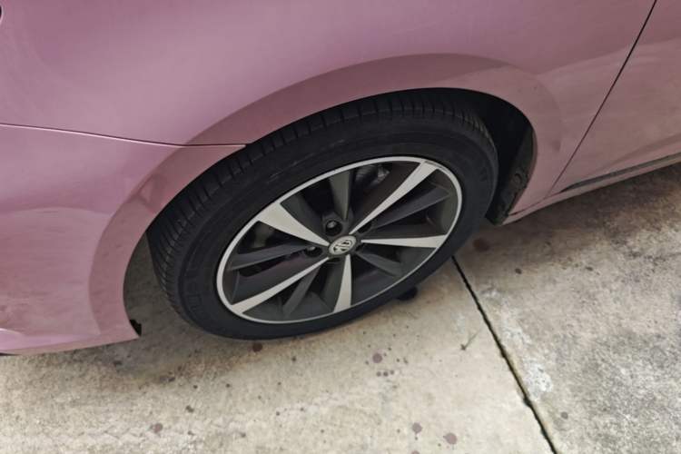 Used MG 6 2019 20T Automatic Sport Edition Left Front Wheel Hub
