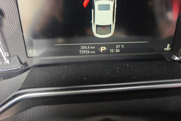 Used MG 6 2019 20T Automatic Trophy Racing Edition + Sporty Rear Exhaust Racing Kit Odometer Close Up