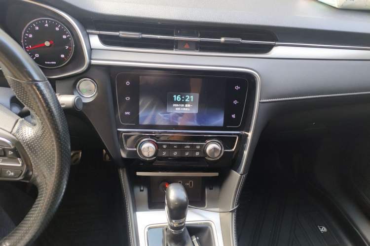 Used MG 6 2019 20T Automatic Sport Edition Audio And AC Panel