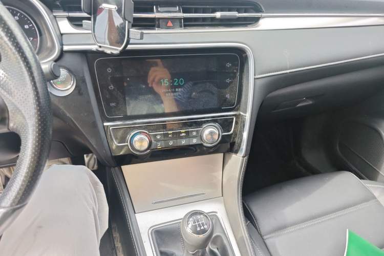 Used MG 6 2019 20T Manual Sport Edition Audio And AC Panel