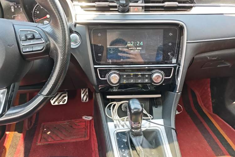Used MG 6 2019 20T Automatic Sport Edition Audio And AC Panel