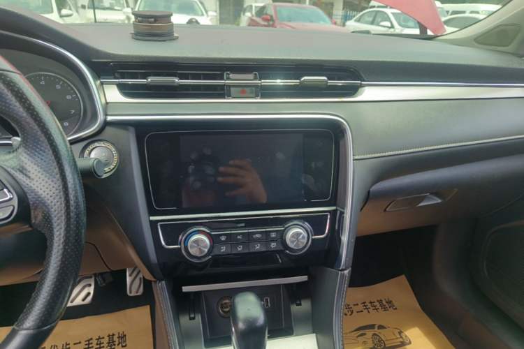 Used MG 6 2019 20T Automatic Sport Edition Audio And AC Panel