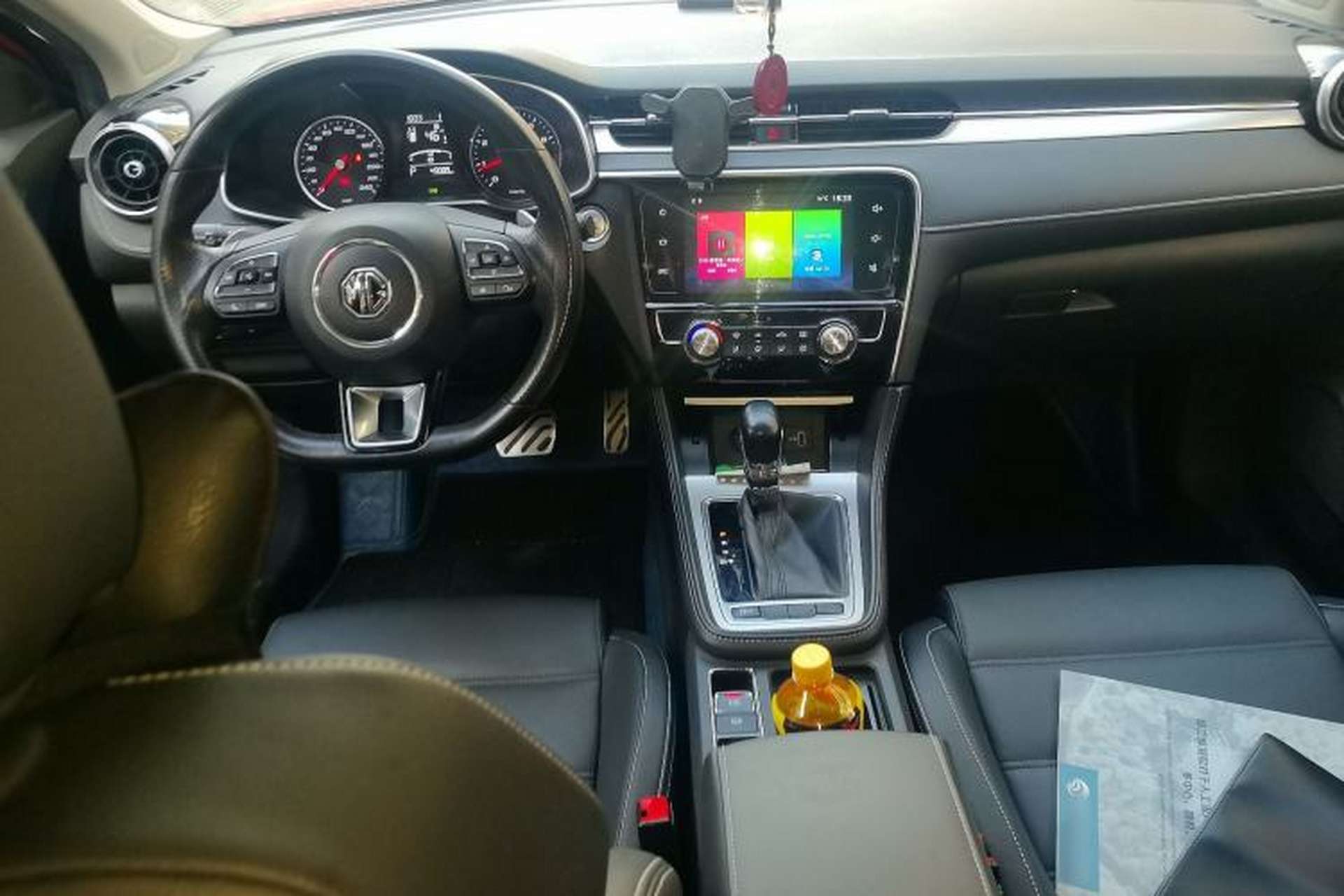 Used MG 6 2019 20T Automatic Sport Edition Center Console