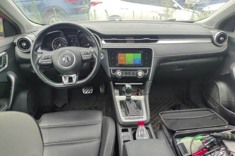 Used MG 6 2019 20T Automatic Sport Edition Center Console