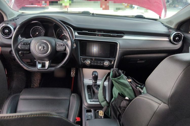 Used MG 6 2019 20T Automatic Sport Edition Center Console