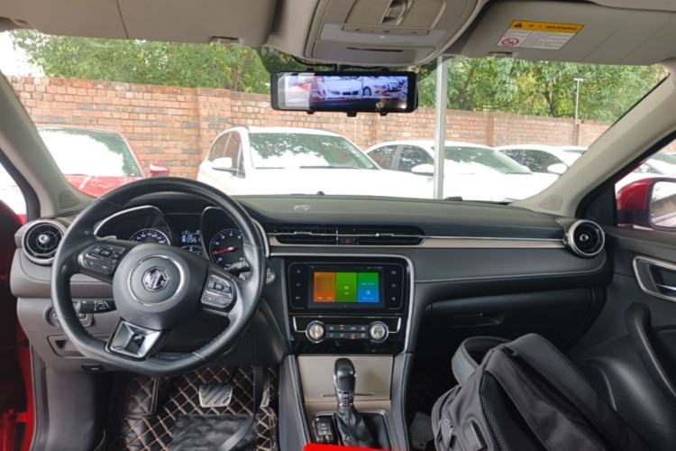 Used MG 6 2019 20T Automatic Sport Edition Center Console