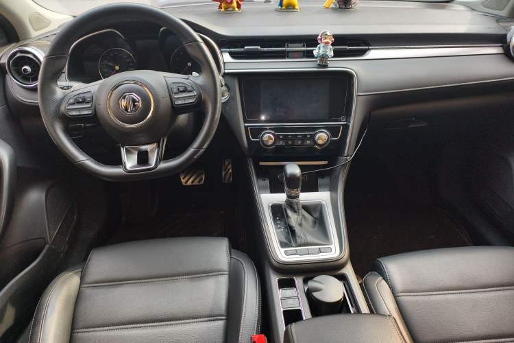 Used MG 6 2019 20T Automatic Sport Edition Center Console