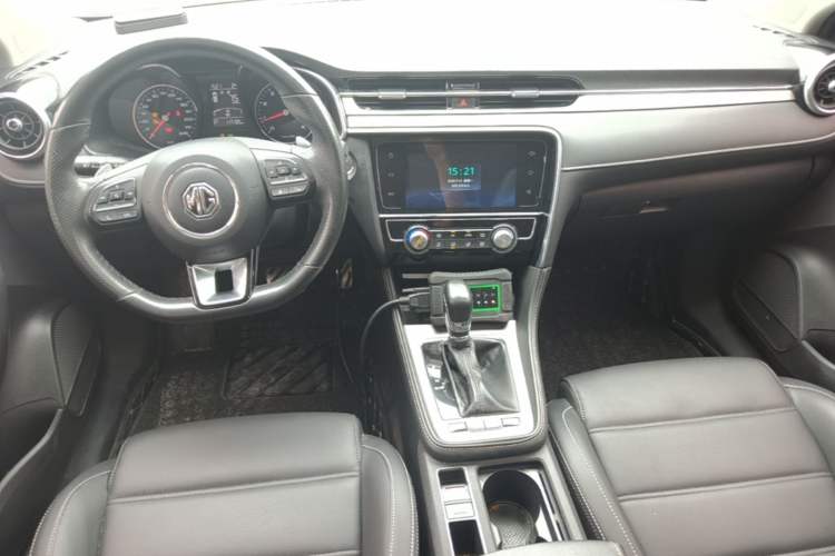 Used MG 6 2019 20T Automatic Sport Edition Center Console