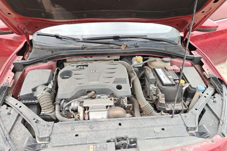 Used MG 6 2019 20T Automatic Sport Edition Engine Bay
