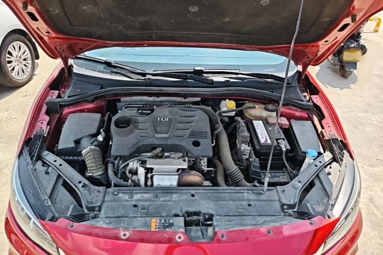 Used MG 6 2019 20T Automatic Sport Edition Engine Bay