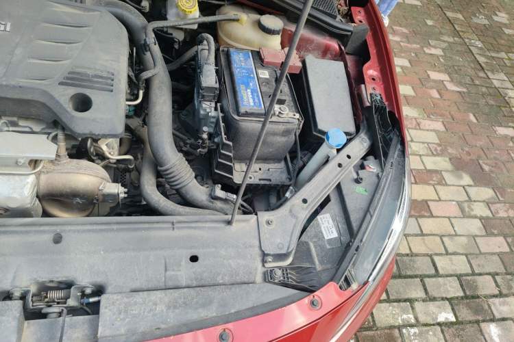 Used MG 6 2019 20T Automatic Sport Edition Engine Bay Left