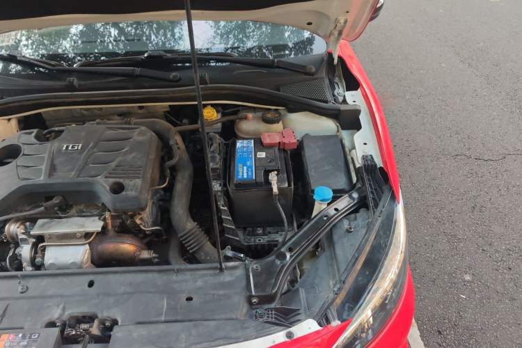 Used MG 6 2019 20T Manual Sport Edition Engine Bay Left