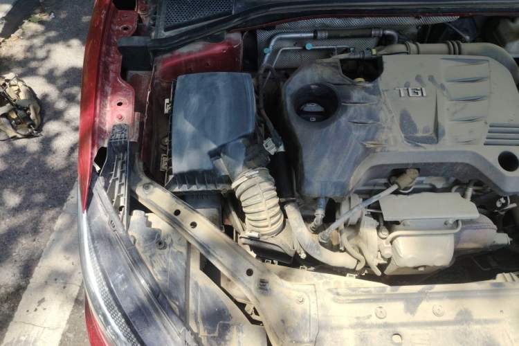 Used MG 6 2019 20T Automatic Sport Edition Engine Bay Right