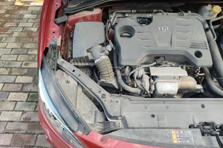 Used MG 6 2019 20T Automatic Sport Edition Engine Bay Right