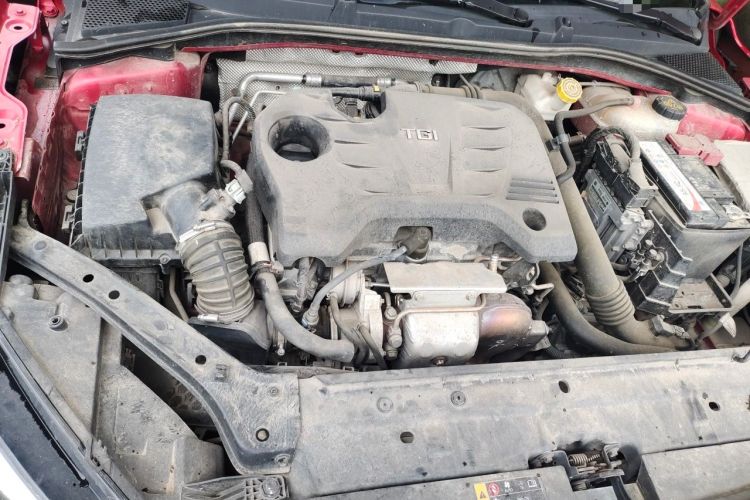 Used MG 6 2019 20T Automatic Sport Edition Engine Bay Right