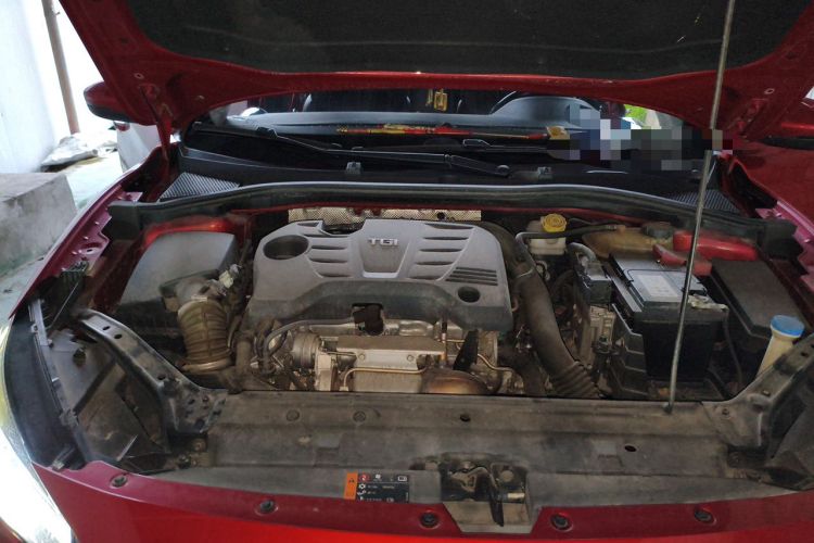 Used MG 6 2019 20T Automatic Sport Edition Engine Bay Right