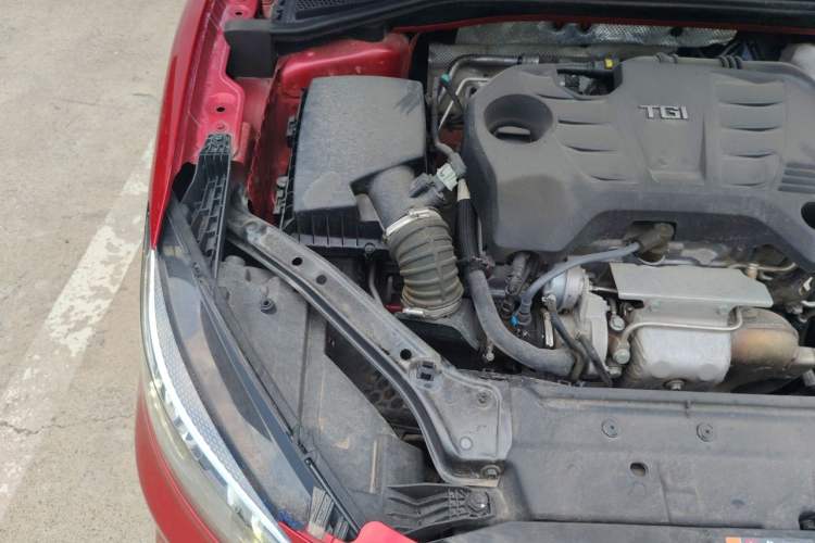 Used MG 6 2019 20T Automatic Starlight Edition Engine Bay Right