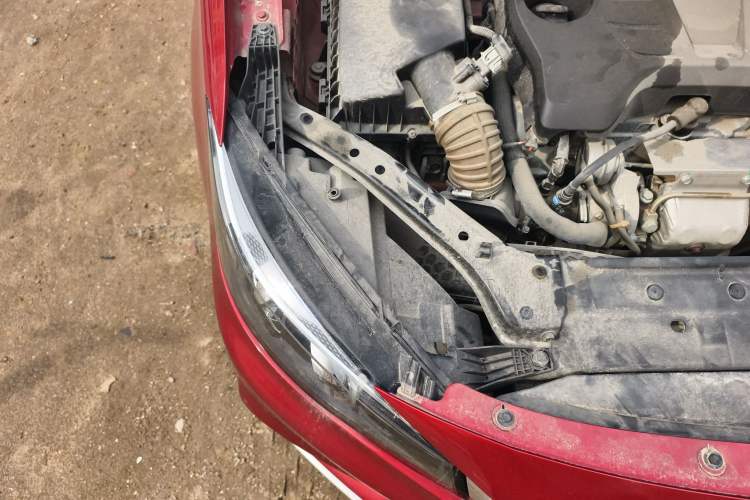 Used MG 6 2019 20T Automatic Sport Edition Engine Bay Right
