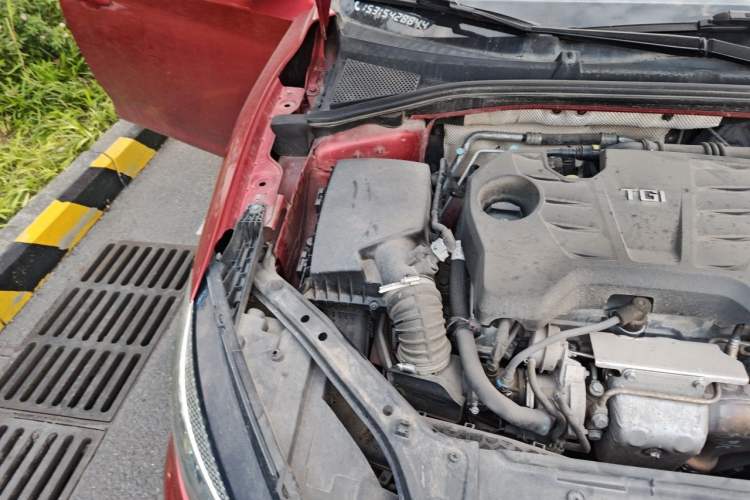 Used MG 6 2019 20T Automatic Starlight Edition Engine Bay Right