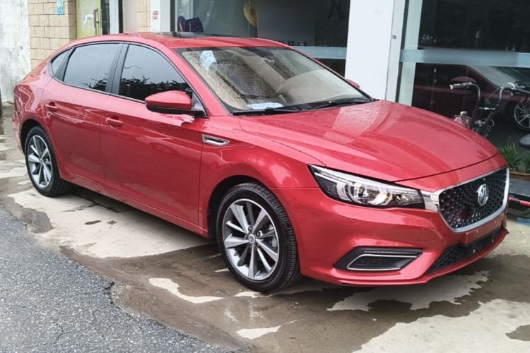 Used MG 6 2019 20T Automatic Starlight Edition Front Right 45 Deg