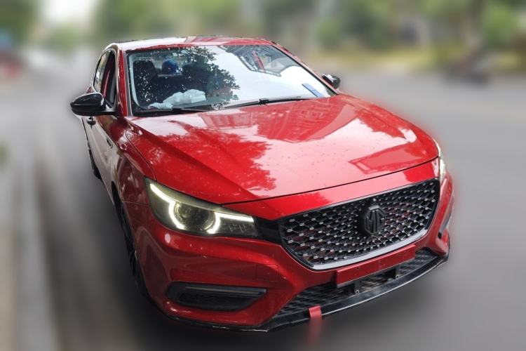 Used MG 6 2019 20T Automatic Trophy 10th Anniversary Edition Front Right 45 Deg