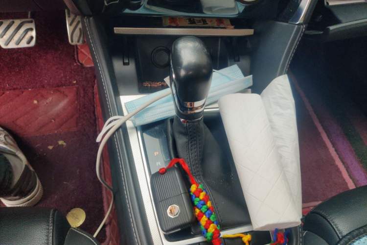 Used MG 6 2019 20T Automatic Sport Edition Gear Lever