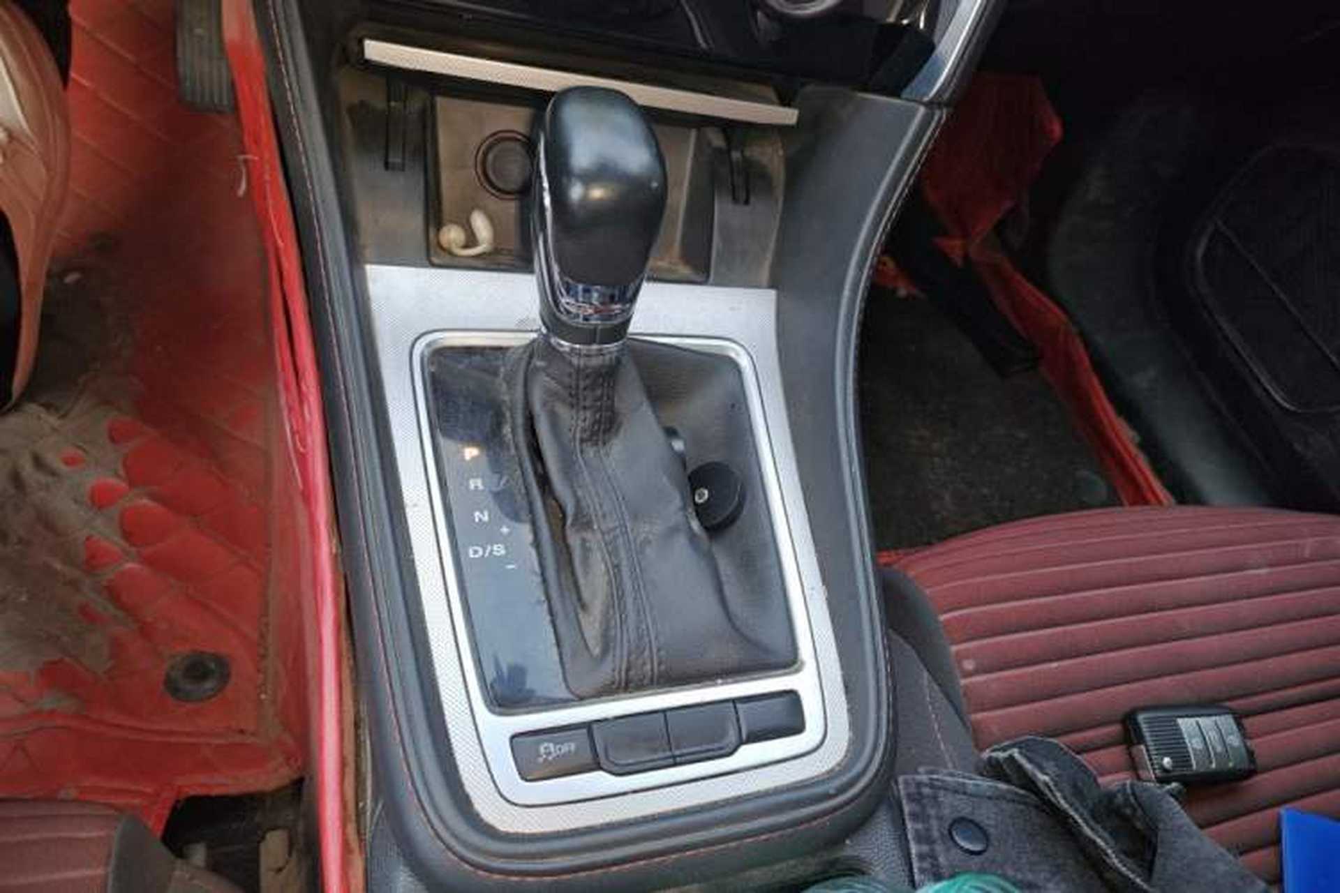 Used MG 6 2019 20T Automatic Starlight Edition Gear Lever