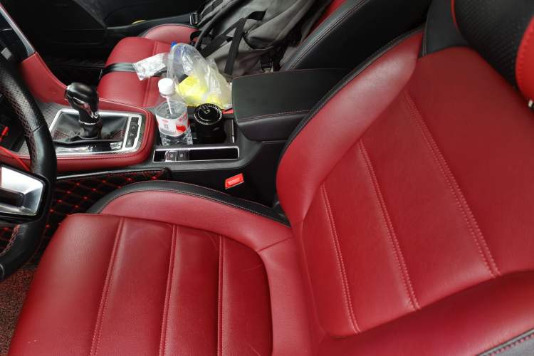 Used MG 6 2019 20T Automatic Trophy Competition Edition + BOSE Luxury Sound System Package Left Front Seat