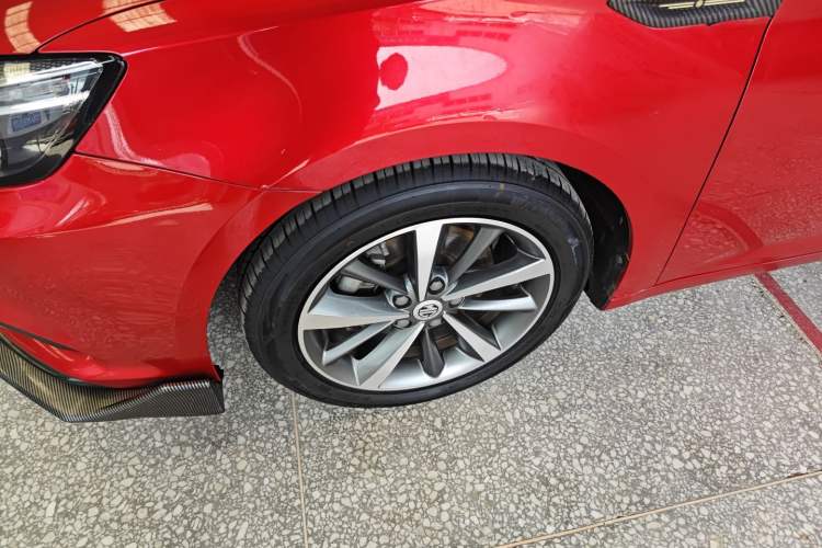 Used MG 6 2019 20T Automatic Starlight Edition Left Front Wheel Hub
