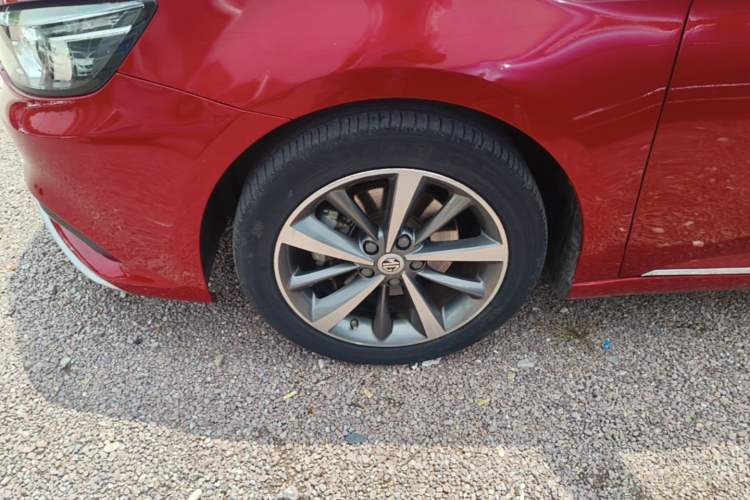Used MG 6 2019 20T Automatic Sport Edition Left Front Wheel Hub