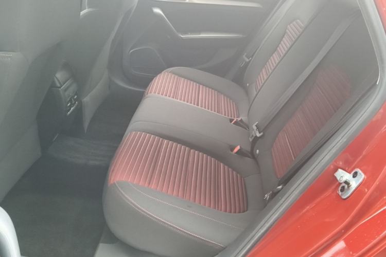 Used MG 6 2019 20T Automatic Starlight Edition Left Rear Seat