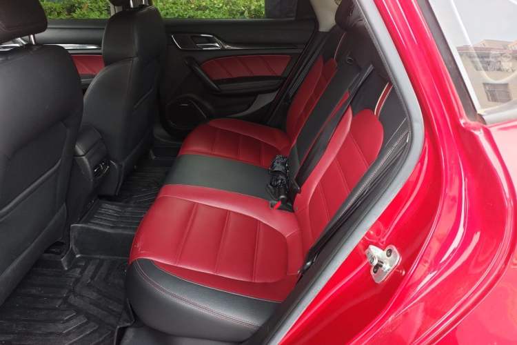 Used MG 6 2019 20T Automatic Trophy Competition Edition + BOSE Luxury Sound System Package Left Rear Seat