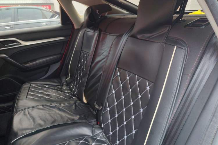 Used MG 6 2019 20T Automatic Starlight Edition Left Rear Seat