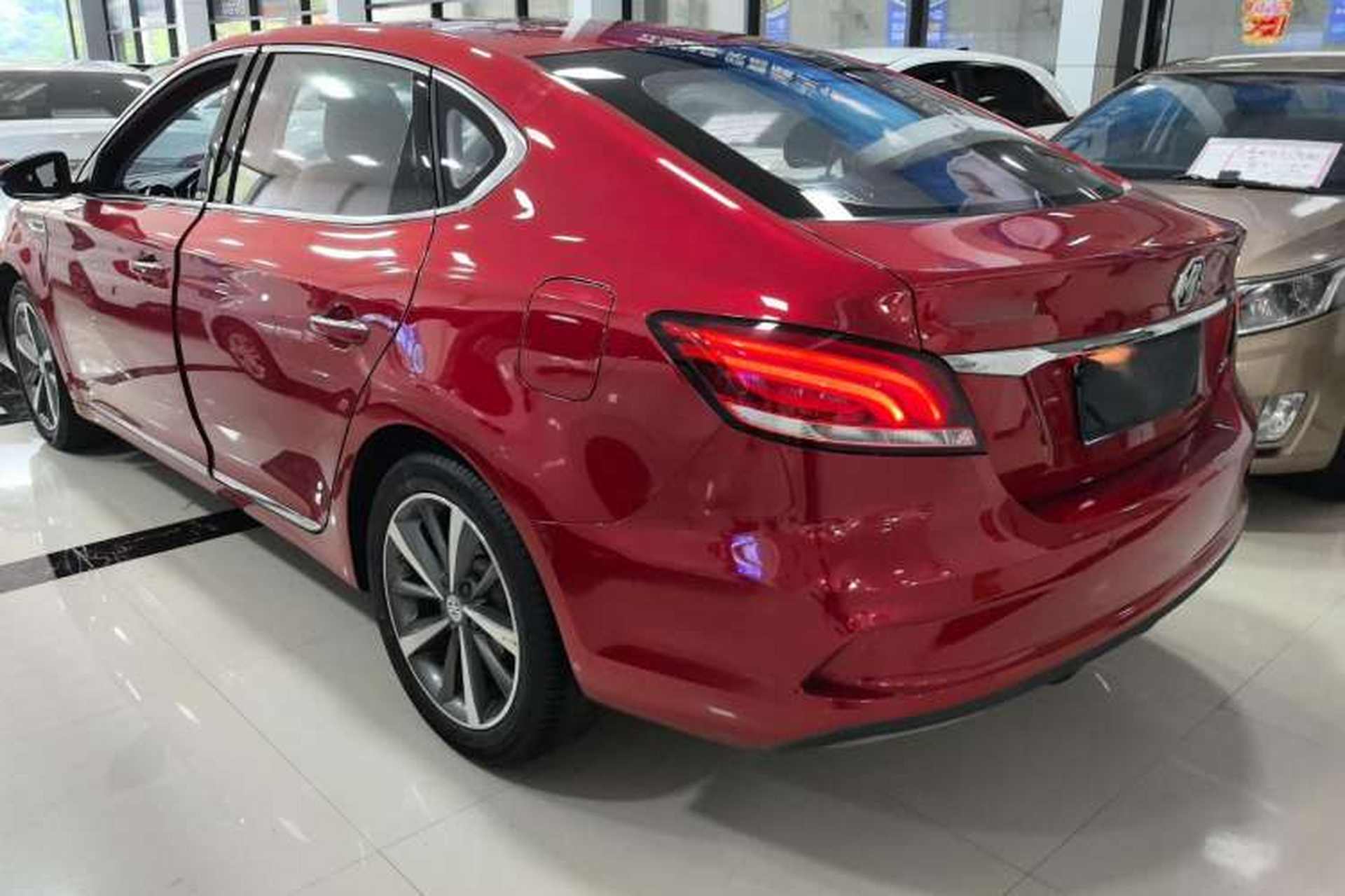 Used MG 6 2019 20T Automatic Sport Edition Left Side