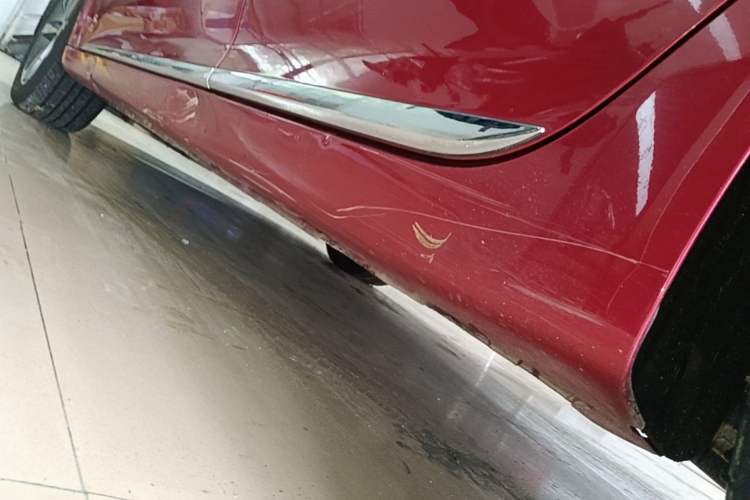 Used MG 6 2019 20T Automatic Sport Edition Left Side Sill