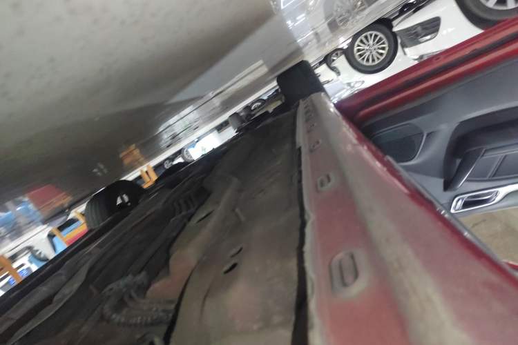 Used MG 6 2019 20T Manual Sport Edition Left Side Sill