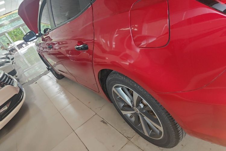 Used MG 6 2019 20T Automatic Starlight Edition Left Side Sill