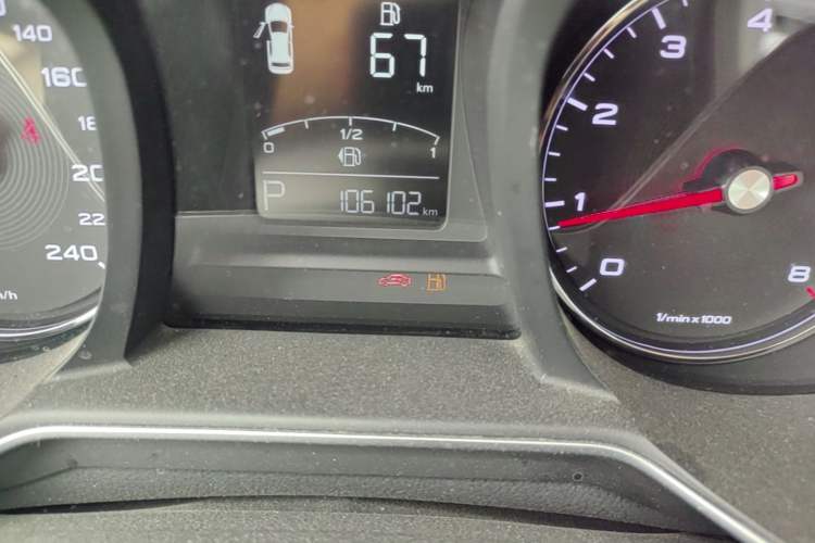 Used MG 6 2019 20T Automatic Sport Edition Odometer Close Up