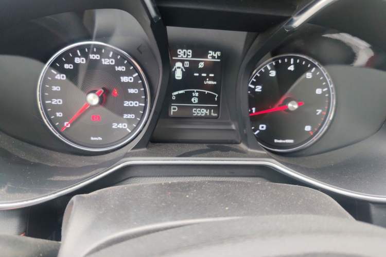 Used MG 6 2019 20T Automatic Starlight Edition Odometer Close Up