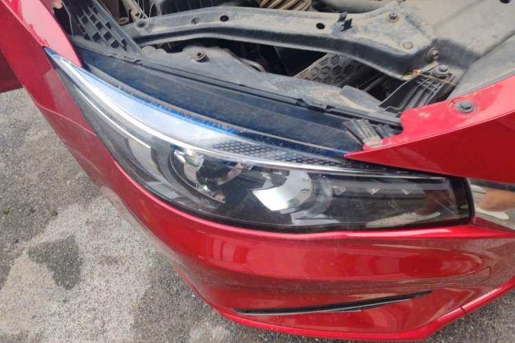 Used MG 6 2019 20T Automatic Starlight Edition Right Front Headlight