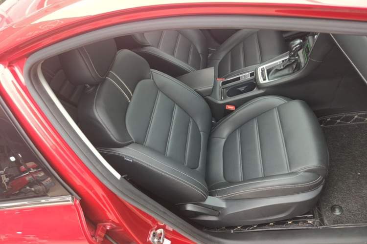 Used MG 6 2019 20T Automatic Sport Edition Right Front Seat