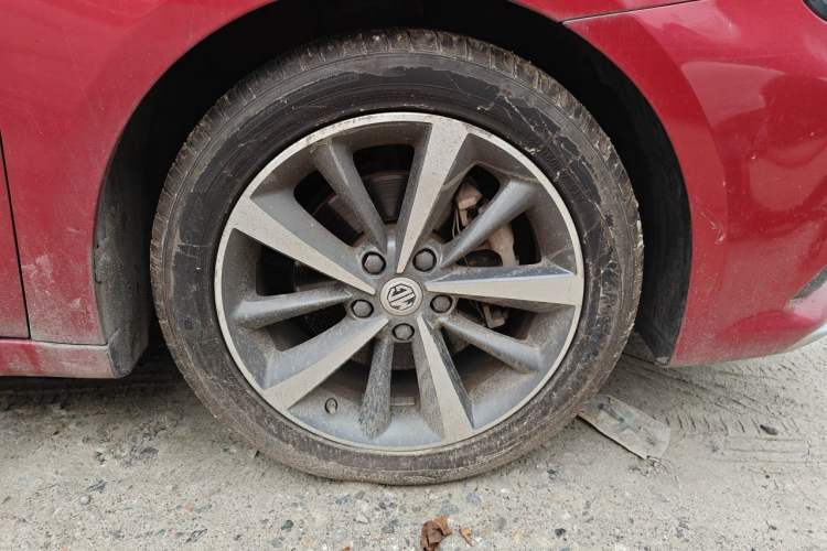 Used MG 6 2019 20T Automatic Sport Edition Right Front Wheel Hub