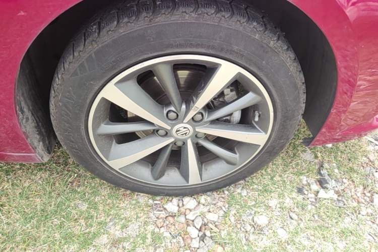 Used MG 6 2019 20T Automatic Sport Edition Right Front Wheel Hub